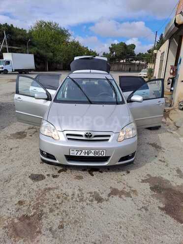 Toyota Corolla 2006, 200,000 km - 1.4 l - Bakı