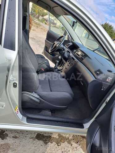 Toyota Corolla 2006, 200,000 km - 1.4 l - Bakı