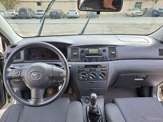 Toyota Corolla 2006, 200,000 km - 1.4 l - Bakı