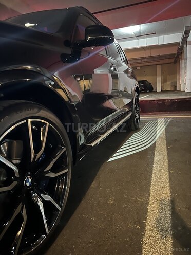 BMW X7 2022, 5,870 km - 3.0 l - Bakı