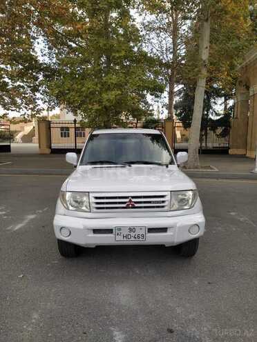 Mitsubishi Pajero io 2000, 220,000 km - 1.8 л - Mingəçevir