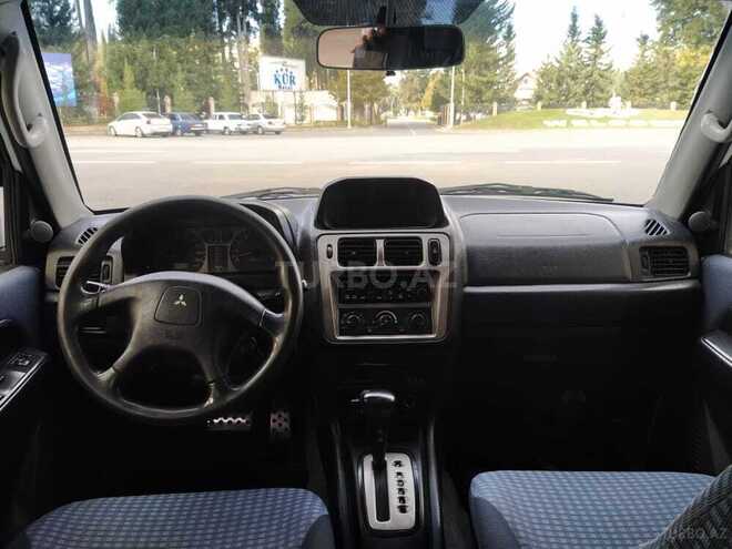 Mitsubishi Pajero io 2000, 220,000 km - 1.8 л - Mingəçevir