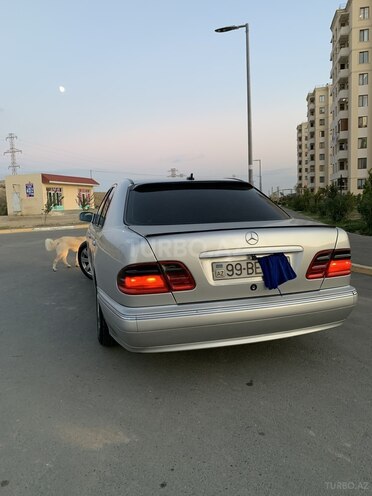 Mercedes E 220 2000, 459,000 km - 2.2 l - Şirvan