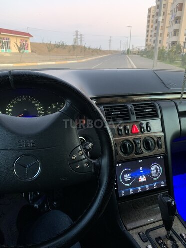 Mercedes E 220 2000, 459,000 km - 2.2 l - Şirvan
