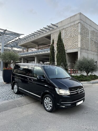 Volkswagen Multivan 2017, 80,000 km - 2.0 л - Bakı