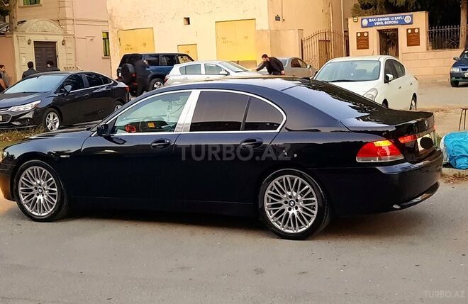 BMW 745 2001, 385,000 km - 4.4 l - Bakı
