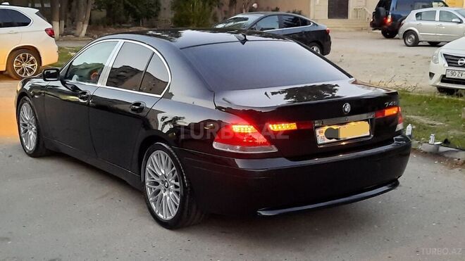 BMW 745 2001, 385,000 km - 4.4 l - Bakı