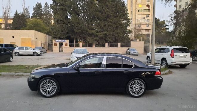 BMW 745 2001, 385,000 km - 4.4 l - Bakı
