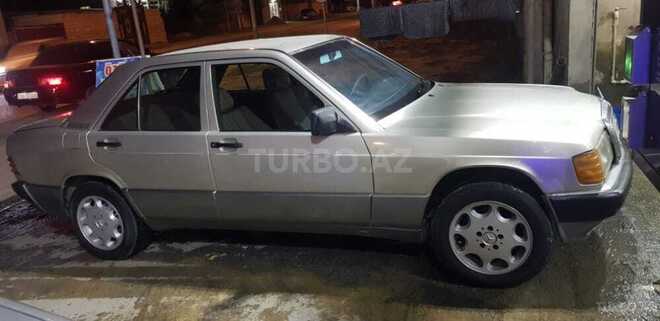 Mercedes 190 1992, 183,000 km - 2.0 l - Sumqayıt