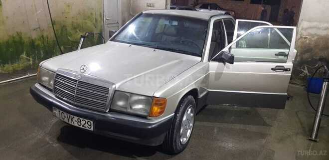 Mercedes 190 1992, 183,000 km - 2.0 l - Sumqayıt