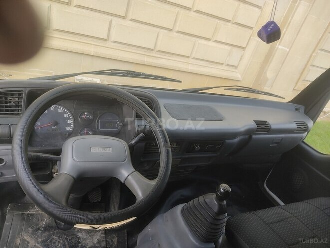 Isuzu NPR 66 L 2006, 303,000 km - 4.3 l - Bakı