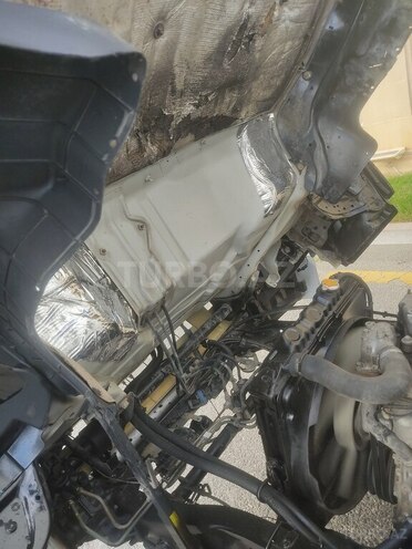 Isuzu NPR 66 L 2006, 303,000 km - 4.3 l - Bakı