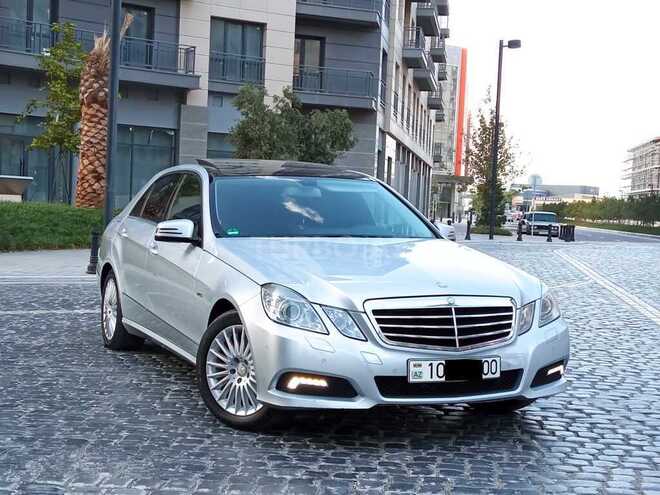Mercedes E 220 2009, 229,000 km - 2.2 l - Bakı