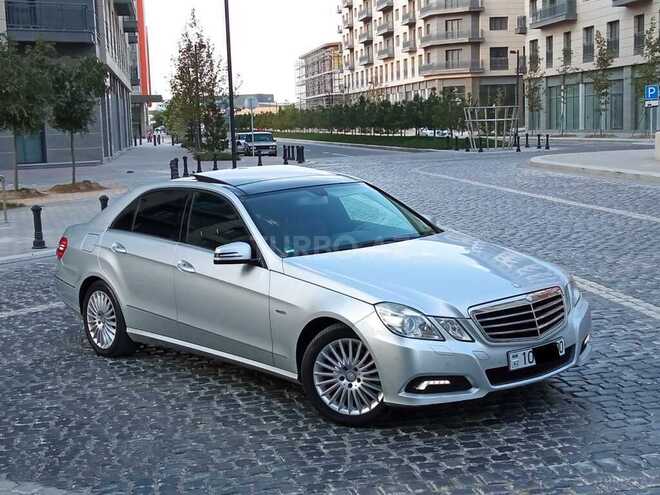 Mercedes E 220 2009, 229,000 km - 2.2 l - Bakı