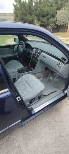 Mercedes E 280 1996, 348,000 km - 2.8 l - Bakı