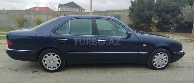 Mercedes E 280 1996, 348,000 km - 2.8 l - Bakı