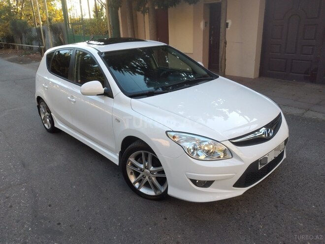 Hyundai i30 2009, 172,000 km - 2.0 l - Bakı