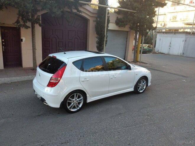 Hyundai i30 2009, 172,000 km - 2.0 l - Bakı