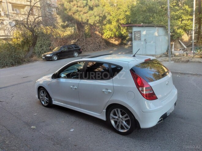 Hyundai i30 2009, 172,000 km - 2.0 l - Bakı