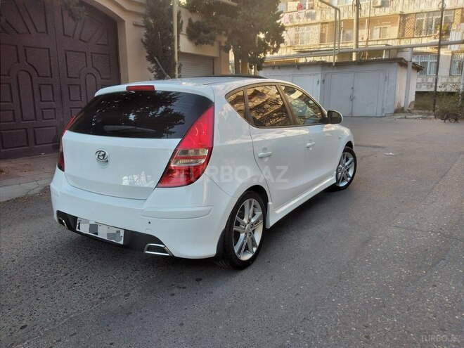 Hyundai i30 2009, 172,000 km - 2.0 l - Bakı
