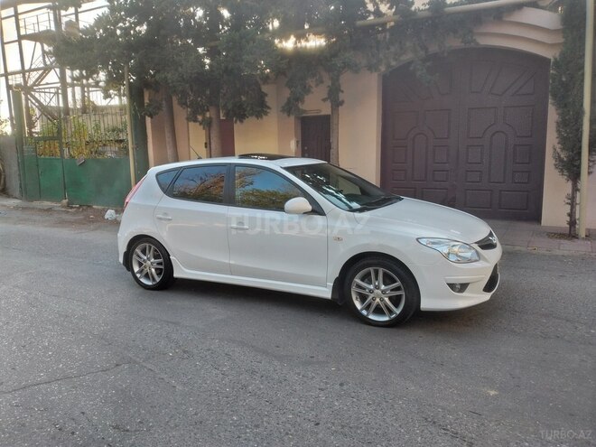 Hyundai i30 2009, 172,000 km - 2.0 l - Bakı