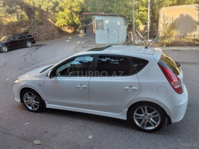 Hyundai i30 2009, 172,000 km - 2.0 l - Bakı