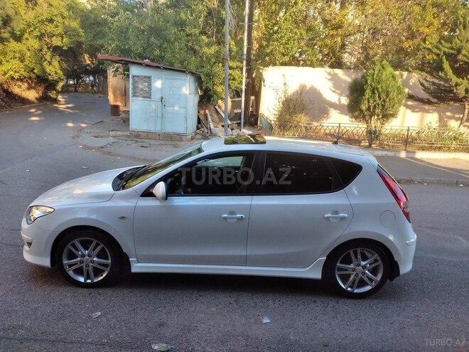 Hyundai i30 2009, 172,000 km - 2.0 l - Bakı