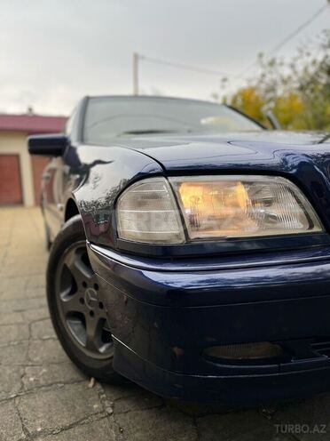 Mercedes C 220 2000, 610,465 km - 2.2 l - Bakı