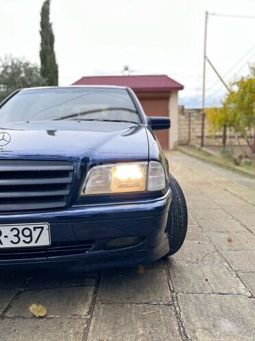 Mercedes C 220 2000, 610,465 km - 2.2 l - Bakı
