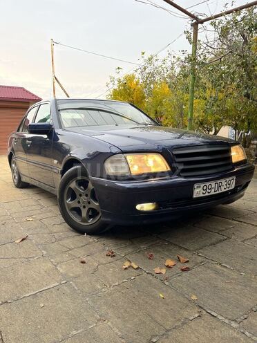 Mercedes C 220 2000, 610,465 km - 2.2 l - Bakı