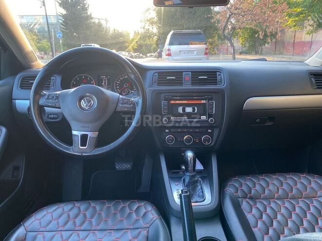 Volkswagen Jetta 2013, 227,000 km - 2.0 l - Bakı