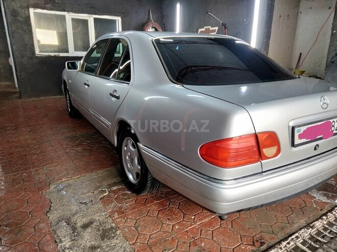 Mercedes E 230 1996, 320,000 km - 2.3 l - Bakı