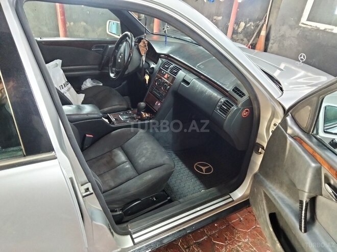 Mercedes E 230 1996, 320,000 km - 2.3 l - Bakı