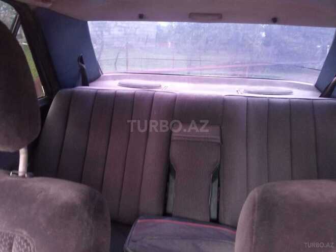 Mercedes E 200 1986, 352,810 km - 2.0 л - Masallı
