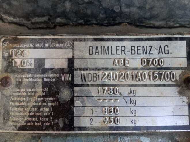 Mercedes E 200 1986, 352,810 km - 2.0 л - Masallı