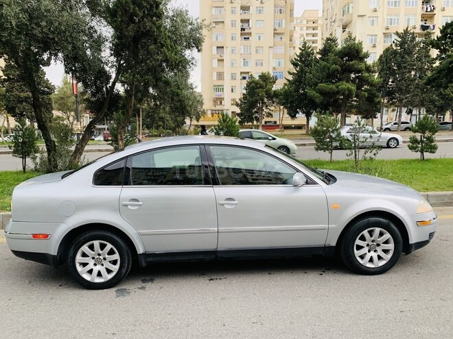 Volkswagen Passat 2003, 171,500 km - 1.8 л - Bakı