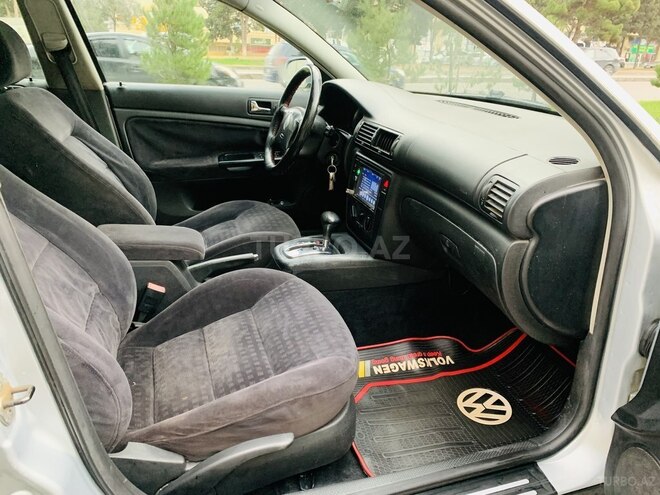 Volkswagen Passat 2003, 171,500 km - 1.8 л - Bakı