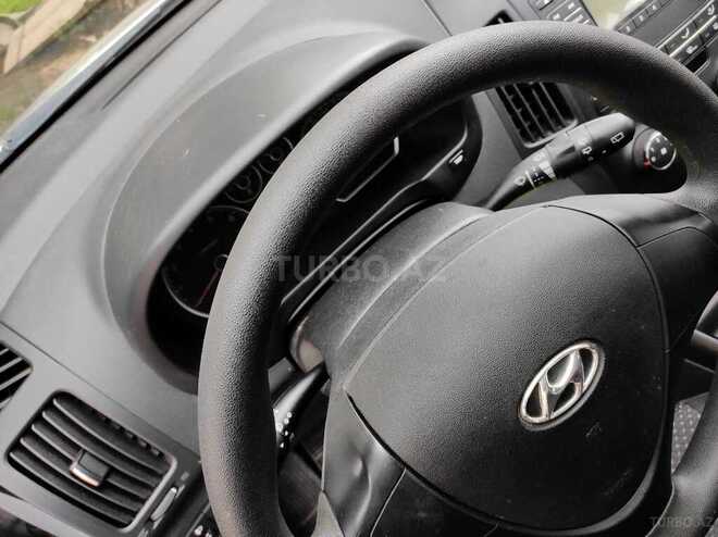 Hyundai i30 2011, 119,000 km - 1.4 l - Bakı
