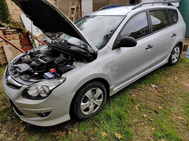 Hyundai i30 2011, 119,000 km - 1.4 l - Bakı
