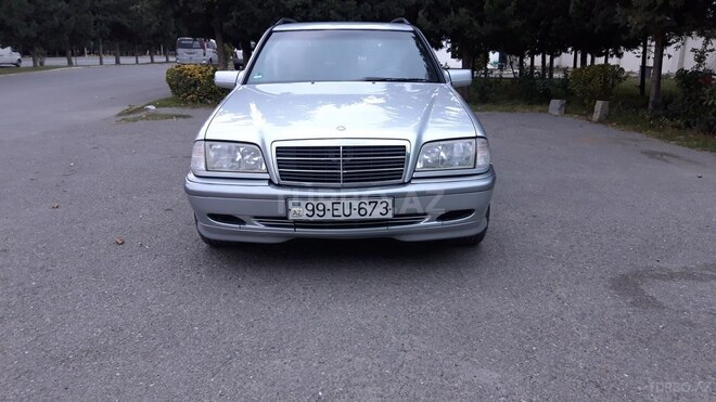 Mercedes C 180 1999, 520,000 km - 1.8 l - Mingəçevir