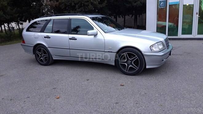 Mercedes C 180 1999, 520,000 km - 1.8 l - Mingəçevir