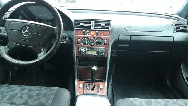 Mercedes C 180 1999, 520,000 km - 1.8 l - Mingəçevir