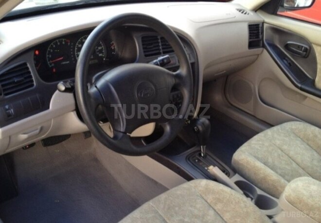 Hyundai Elantra 2001, 331,000 km - 2.0 l - Bakı
