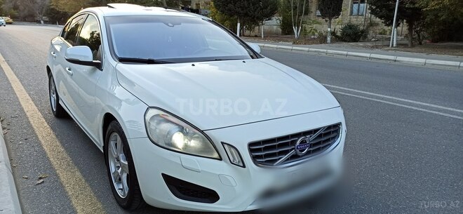 Volvo S60 2011, 195,000 km - 2.0 l - Bakı