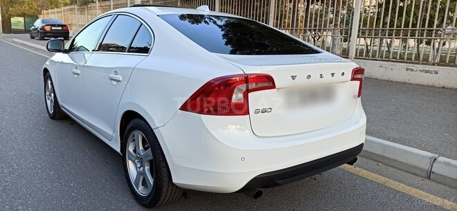 Volvo S60 2011, 195,000 km - 2.0 l - Bakı