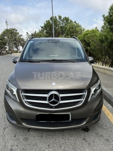 Mercedes V 220 2014, 218,000 km - 2.2 l - Bakı