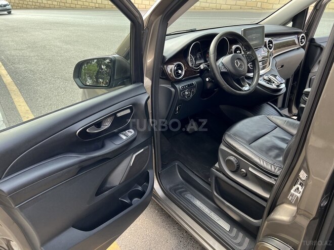 Mercedes V 220 2014, 218,000 km - 2.2 l - Bakı