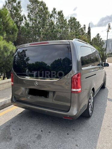 Mercedes V 220 2014, 218,000 km - 2.2 l - Bakı