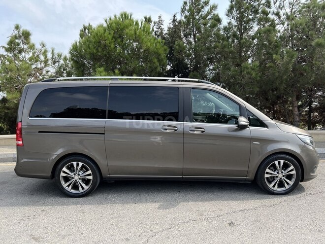 Mercedes V 220 2014, 218,000 km - 2.2 l - Bakı