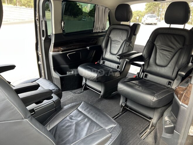 Mercedes V 220 2014, 218,000 km - 2.2 l - Bakı